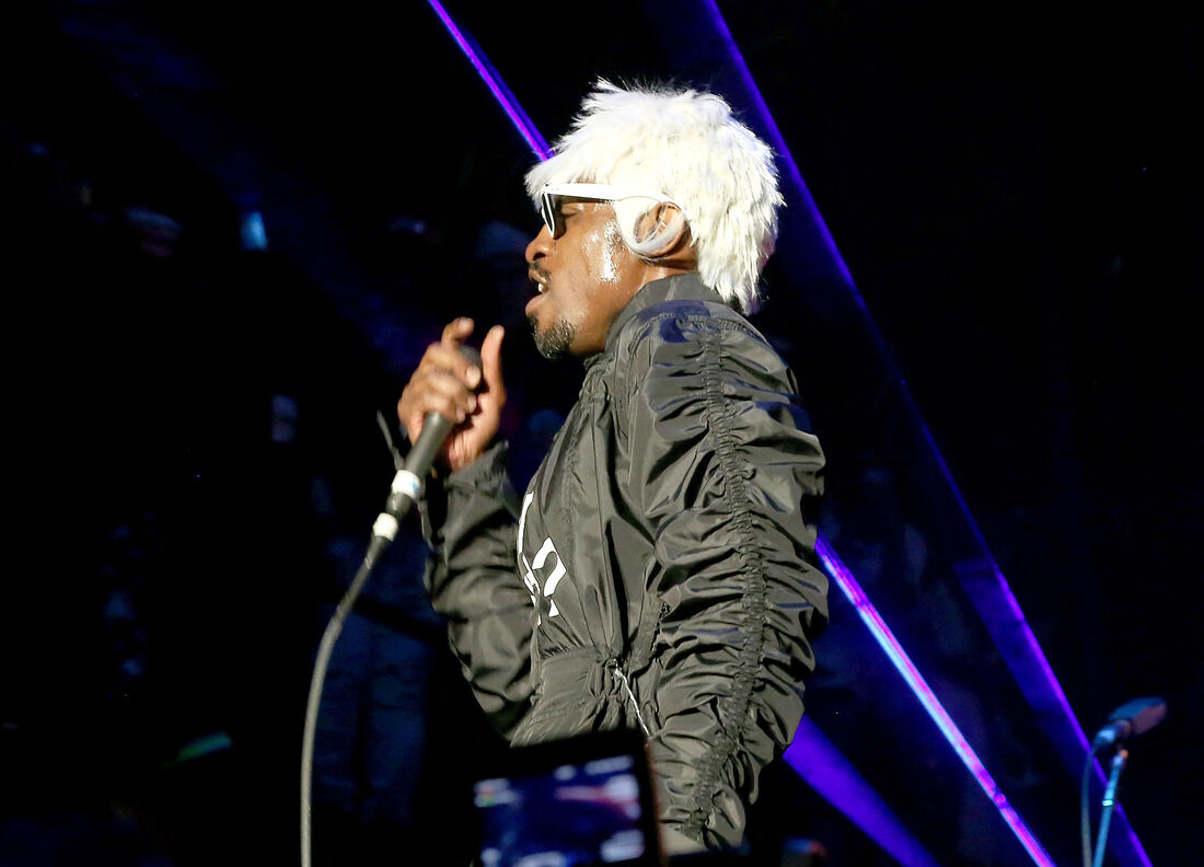 André 3000, ex-integrante do Outkast, uma dupla americana de hip hop de grande sucesso nos anos 2000