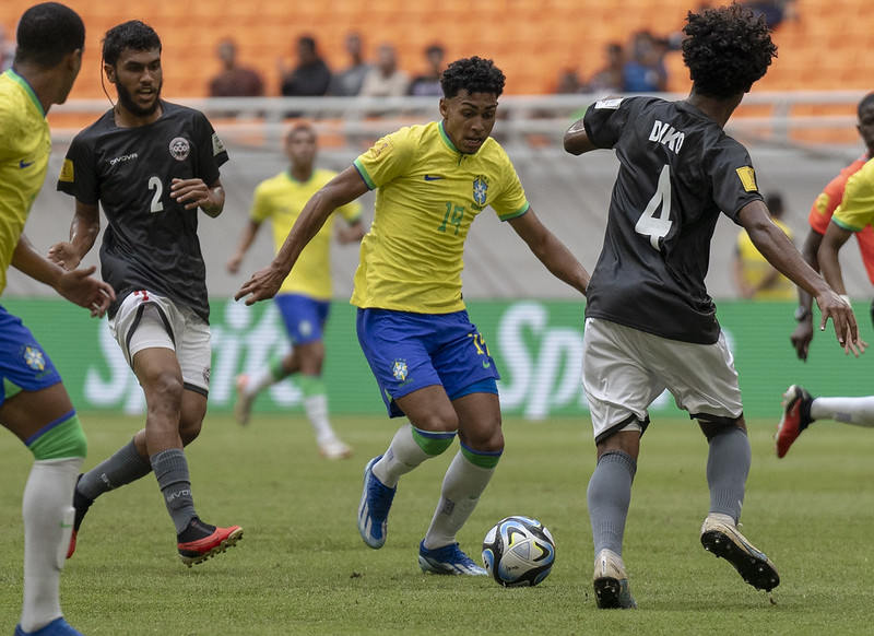 Brasil ganha por 9 a 0 da Nova Caledônia, no Mundial Sub-17