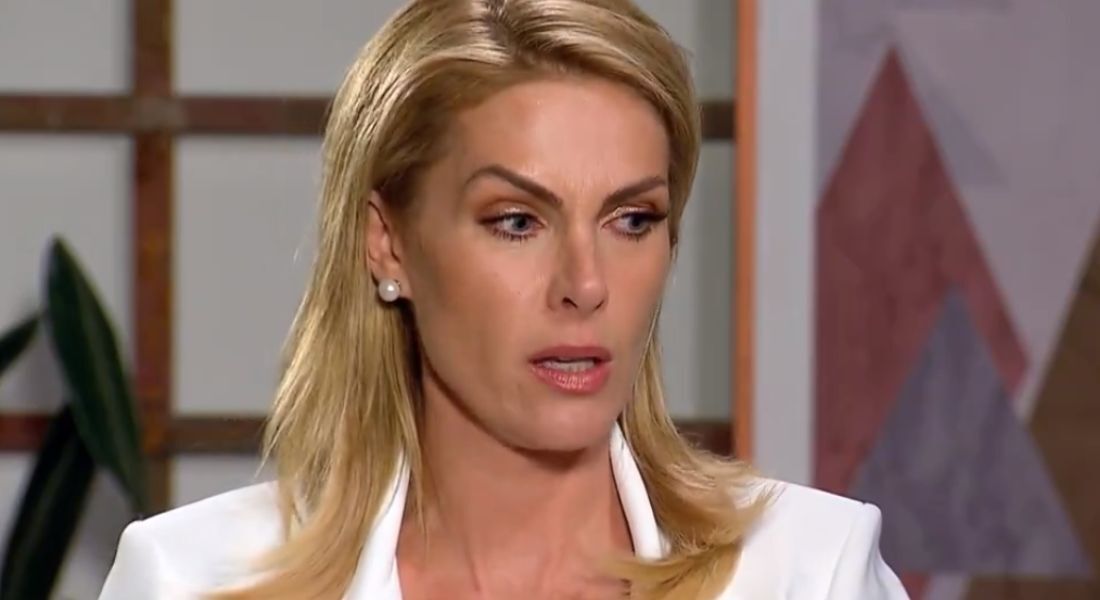 Ana Hickmann em entrevista para Record