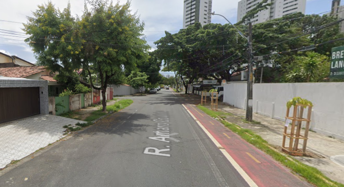 Crime aconteceu em uma rua no bairro do Rosarinho