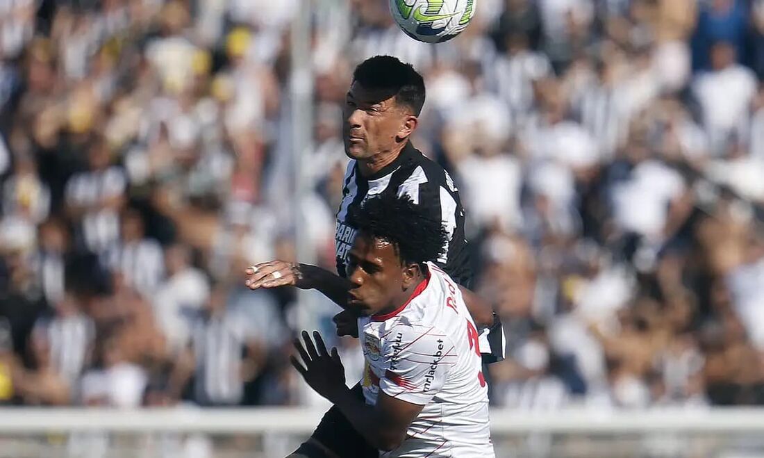 Bragantino e Botafogo empatam e Palmeiras termina rodada como