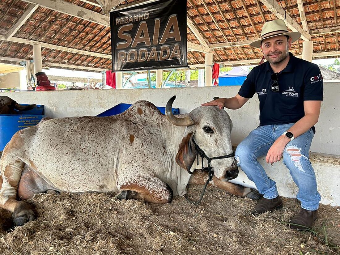 Naúber: " É um sentimento de missão cumprida. Estou muito feliz com o prêmio" 