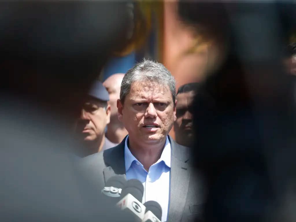 Tarcisio de Freitas, governador de São Paulo, disse que inteligência do governo interceptou mensagens do PCC