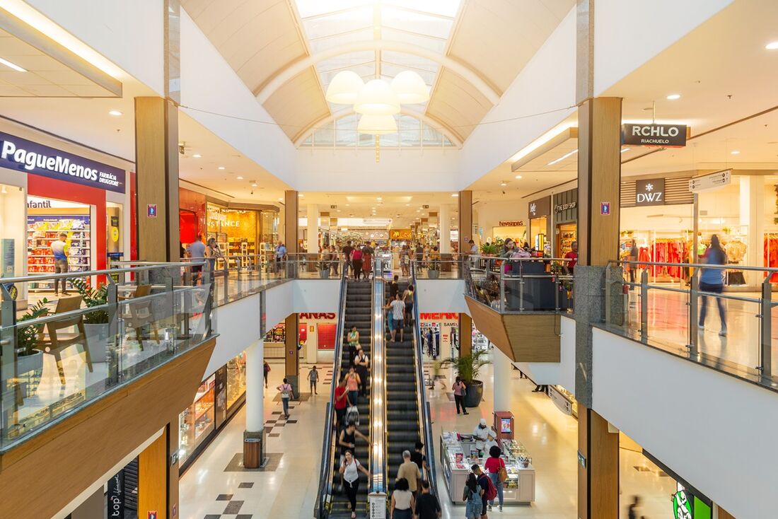 Shopping Tacaruna terá horário especial para as operações de alimentação 