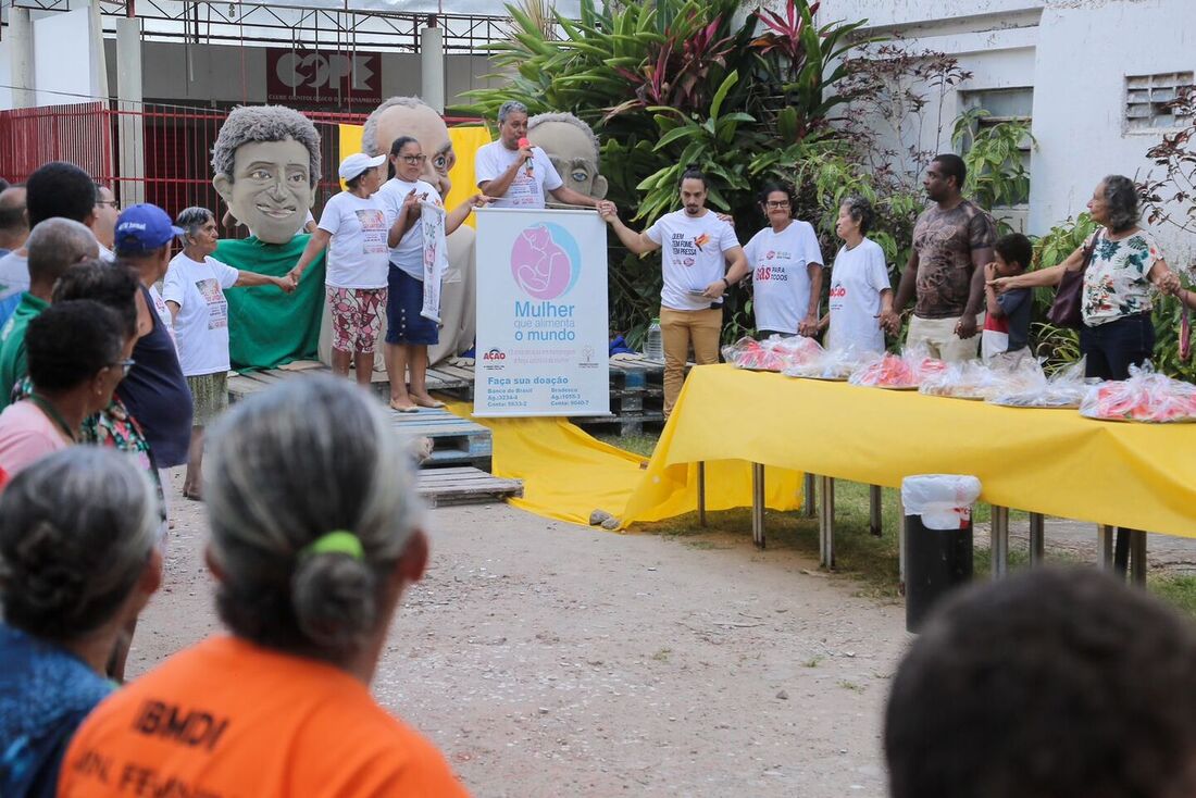 Lançamento da edição de 2023 da Campanha Natal Sem Fome, na Avenida Caxangá, no Recife