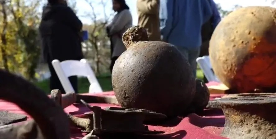 Projéteis encontrados em rio da Carolina do Sul 