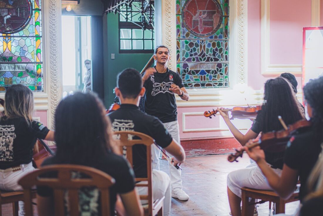 Ensaio de alunos do Conservatório Instituto Artes Sol Maior