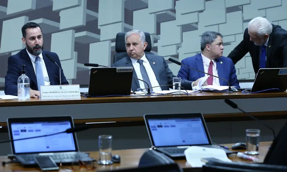 Comissão do Senado aprova nomes para duas diretorias do Banco Central