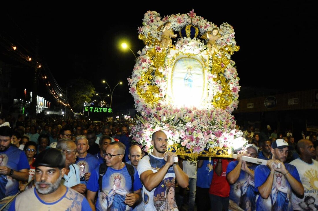 Tradicional Festa do Morro foi aberta na noite desta terça-feira (28)