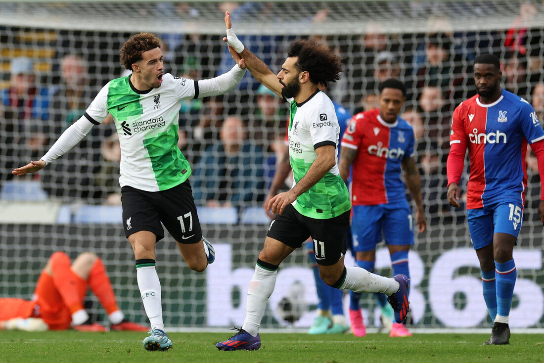 Mesmo com um jogador a mais, Crystal Palace fica só no empate com