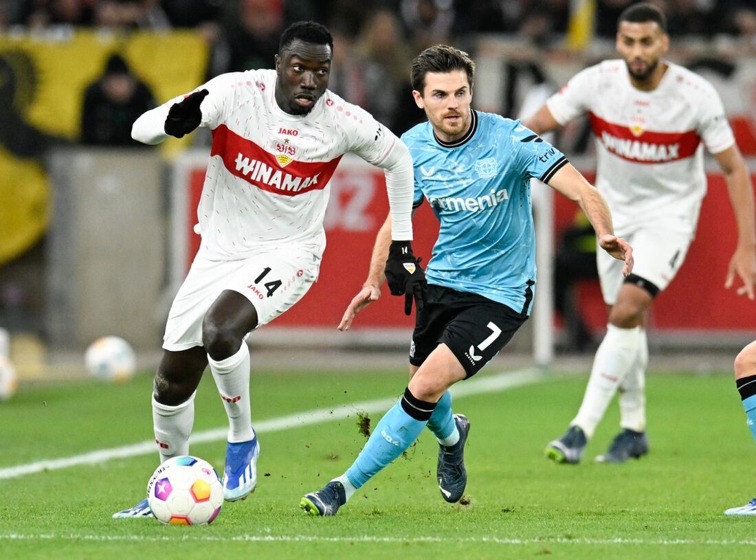 Torcendo por um tropeço do Leverkusen, Bayern e Stuttgart fazem confronto  direto na Baviera