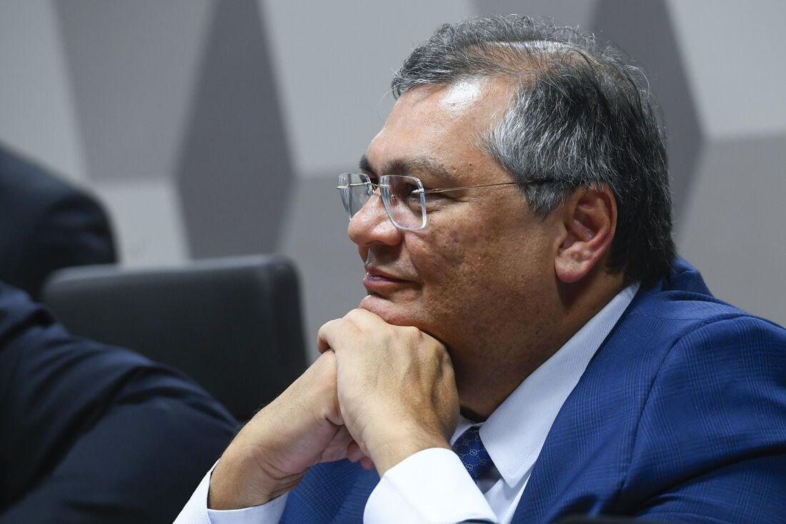 Flávio Dino é aprovado como ministro do STF