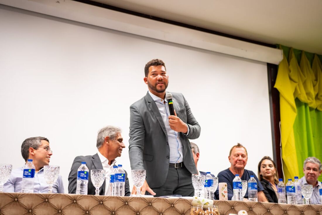 Deputado estadual Abimael Santos (PL)