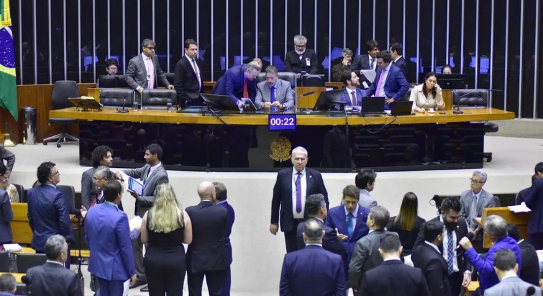 Plenário da Câmara durante votação