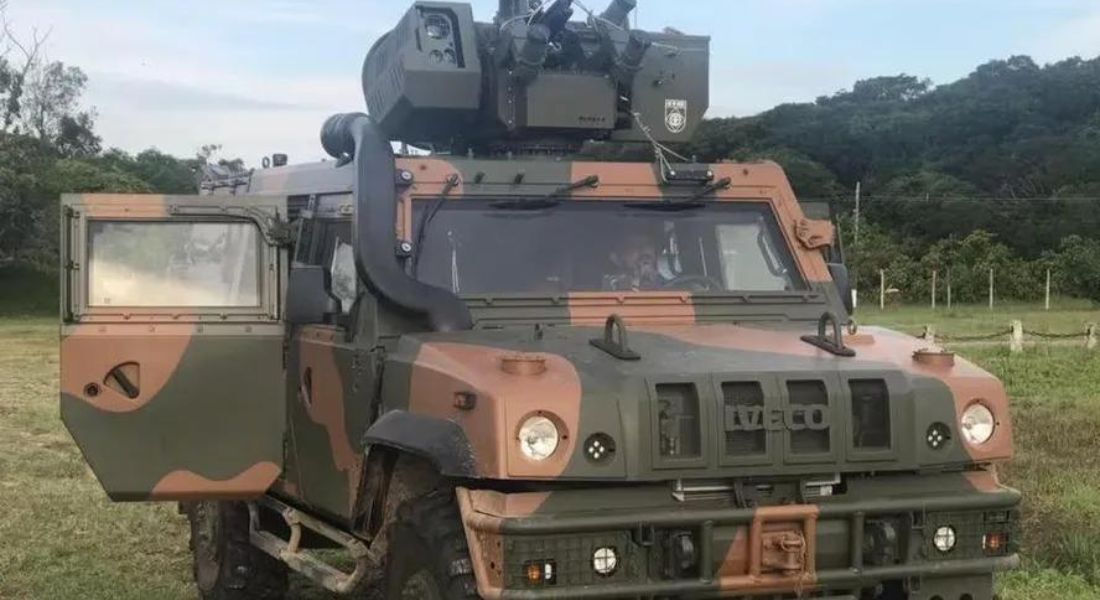 Exército Brasileiro Leva Tanques a Fronteira 