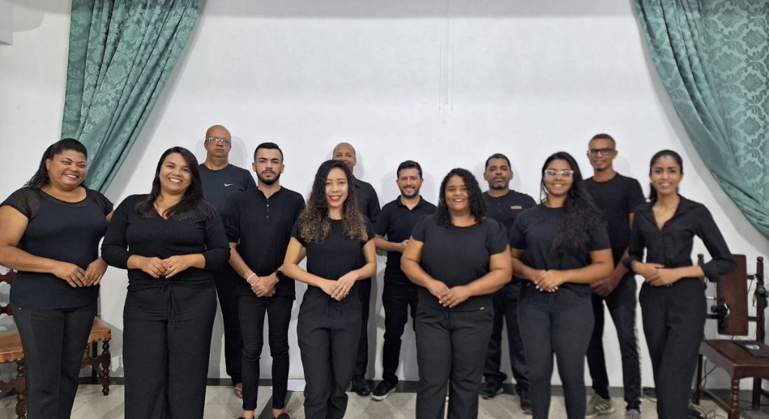 Cantata, de responsabilidade do grupo cristão Vocal IBAJB