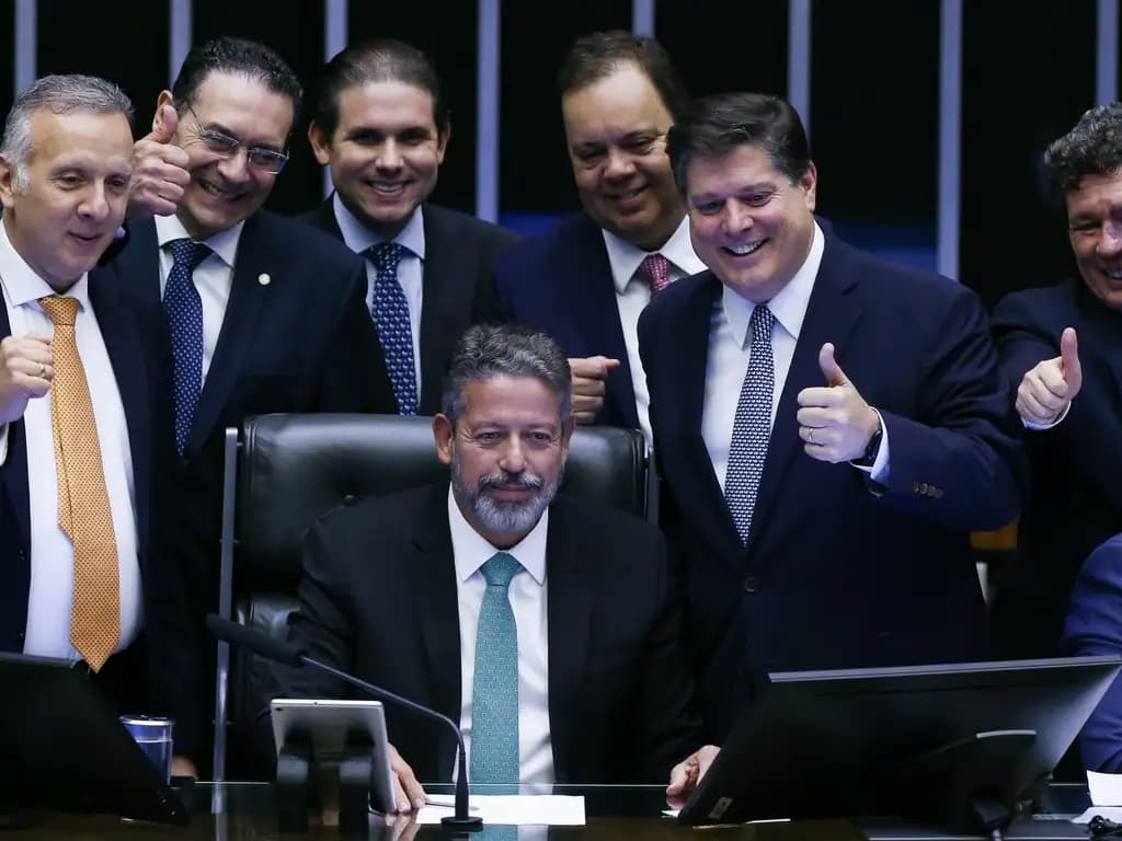 Câmara dos Deputados aprova, em segundo turno, o texto-base da reforma tributária