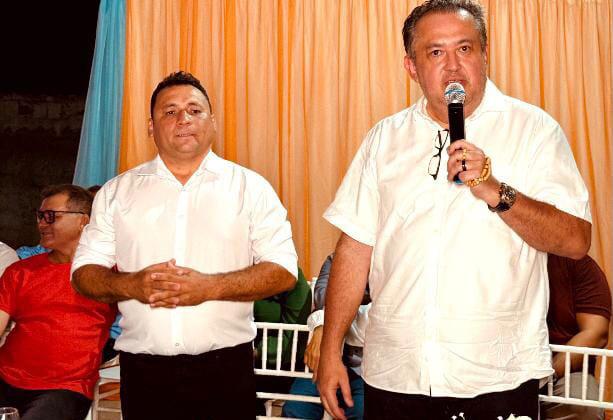 Vereador Zé de Benga e o presidente estadual do Avante, Sebastião Oliveira