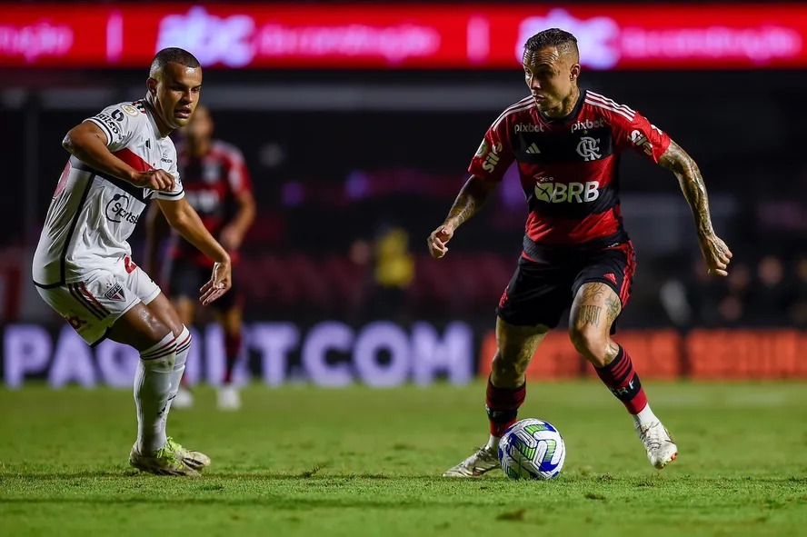 Brasileirão: São Paulo vence Inter e Athletico PR supera Flamengo