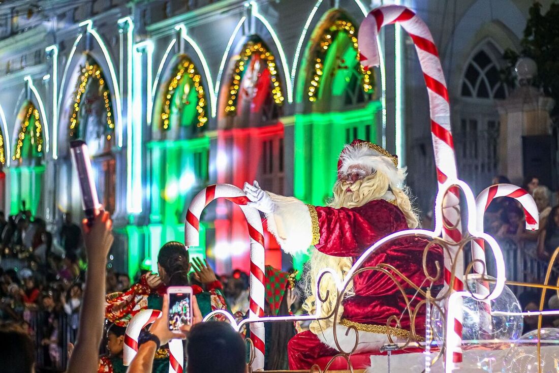 Desfile de Natal, com Papai Noel