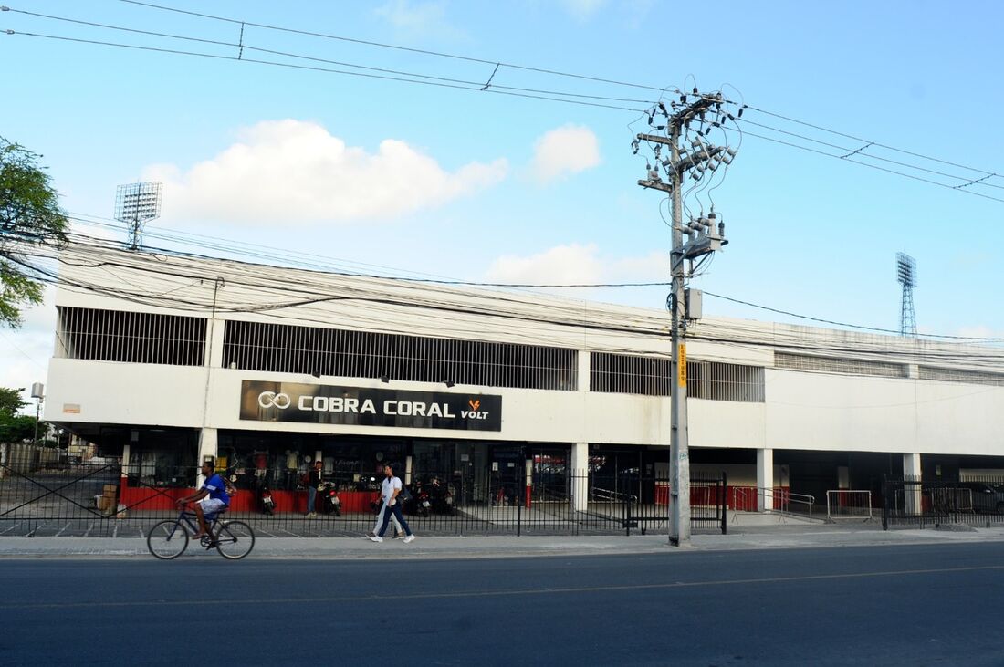 Avenida ganha nome do Tricolor do Arruda