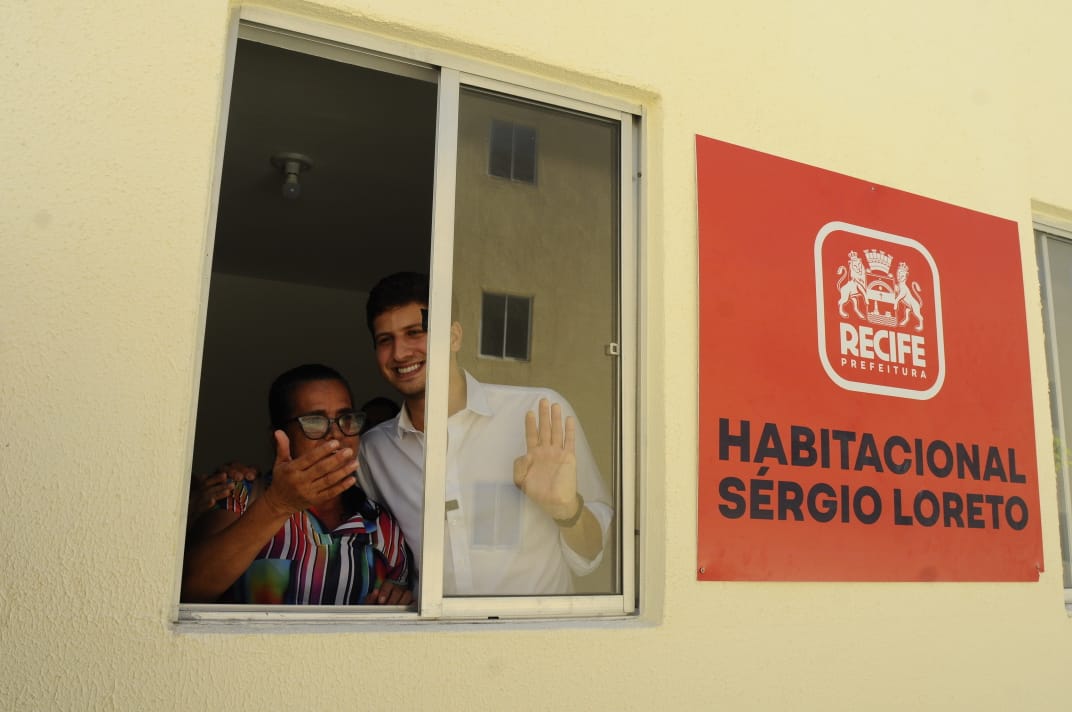 Entrega do conjunto habitacional Sérgio Loreto