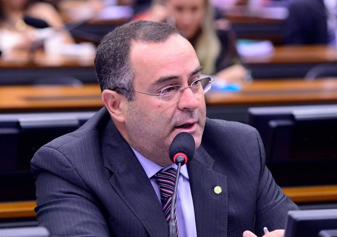 Zeca supera o atual prefeito