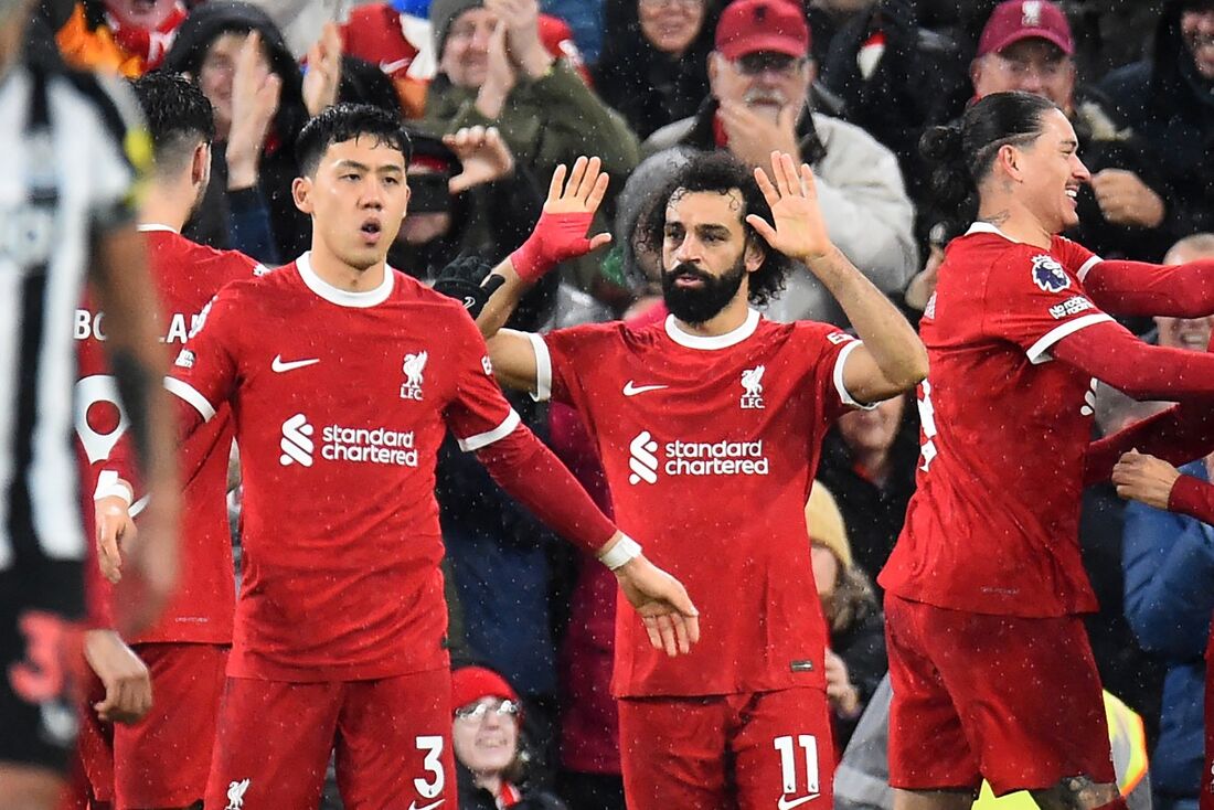 Salah comemora um dos gols da vitória dos Reds