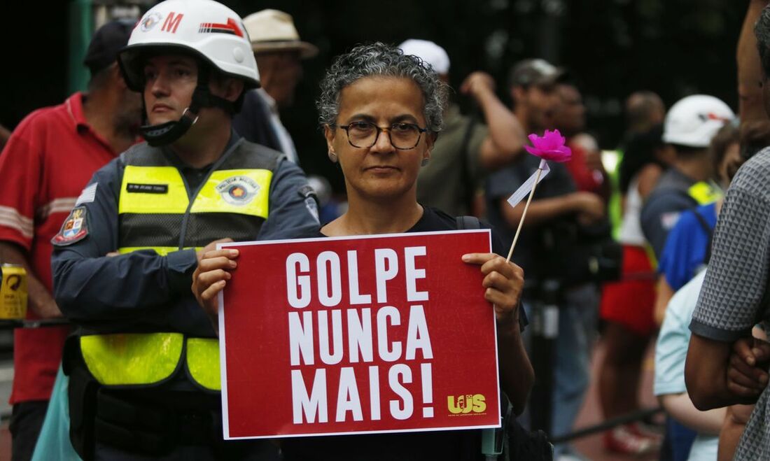 Manifestação foi convocada pela Frente Brasil Popular (FBP) e Povo e Sem Medo