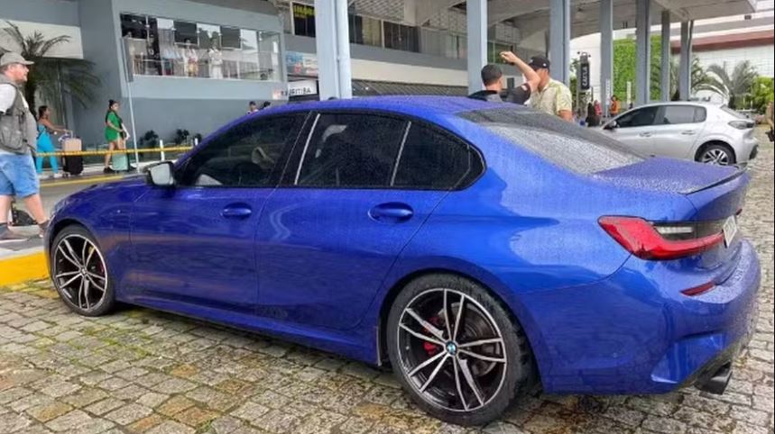 BMW onde corpos foram achados em parada cardiorrespiratório em SC 