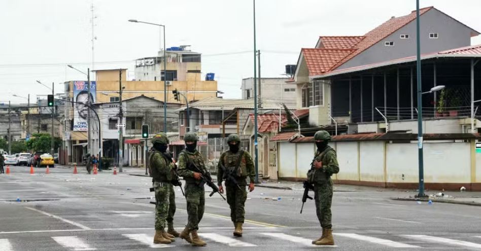 Presidente do Equador, Daniel Noboa propôs ao Congresso o aumento de 3% em imposto para financiar o 'conflito armado interno' contra facções narcocriminosas do país