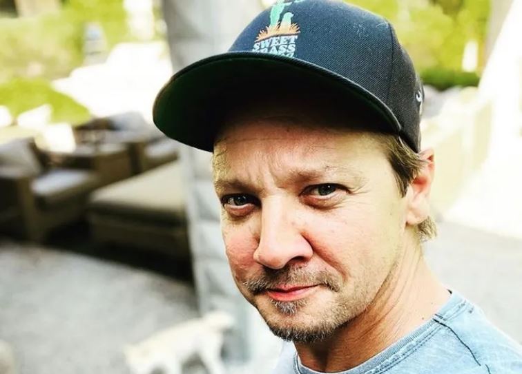 Jeremy Renner se acidentou no dia 1&ordm; de janeiro de 2023