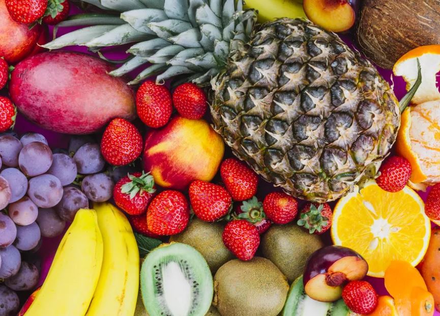 Frutas são ricas em vitaminas e nutrientes essenciais para a saúde