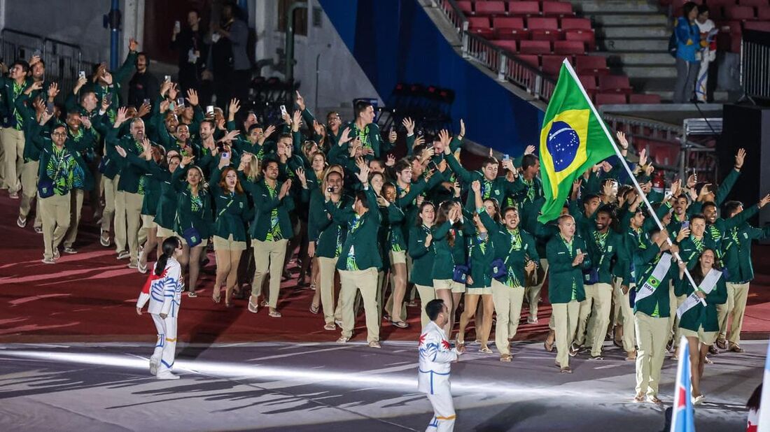 Comissão brasileira na Cerimônia de Abertura dos Jogos Olímpicos de Tóquio