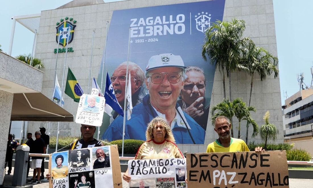 Zagallo teve o corpo velado neste domingo (7), na sede da CBF