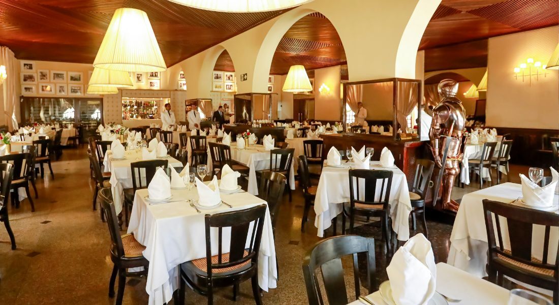 Restaurante Leite é imponência no Centro do Recife