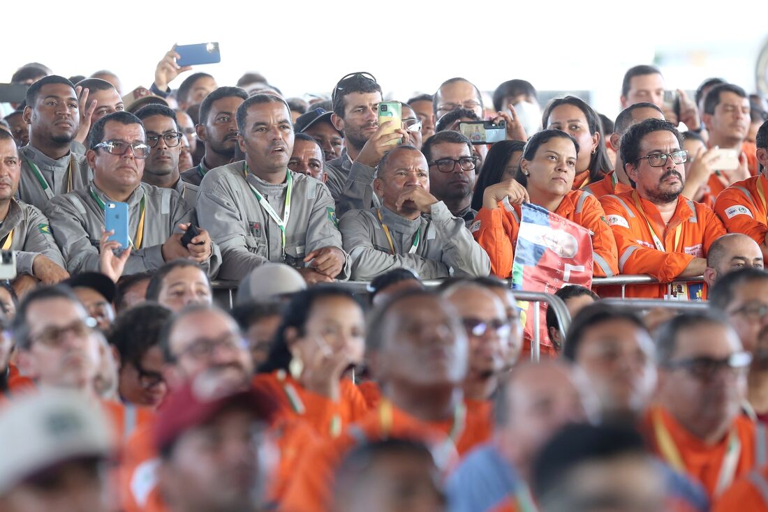 Petrobras lança Programa Autonomia e Renda durante evento de retomada de investimentos da Rnest