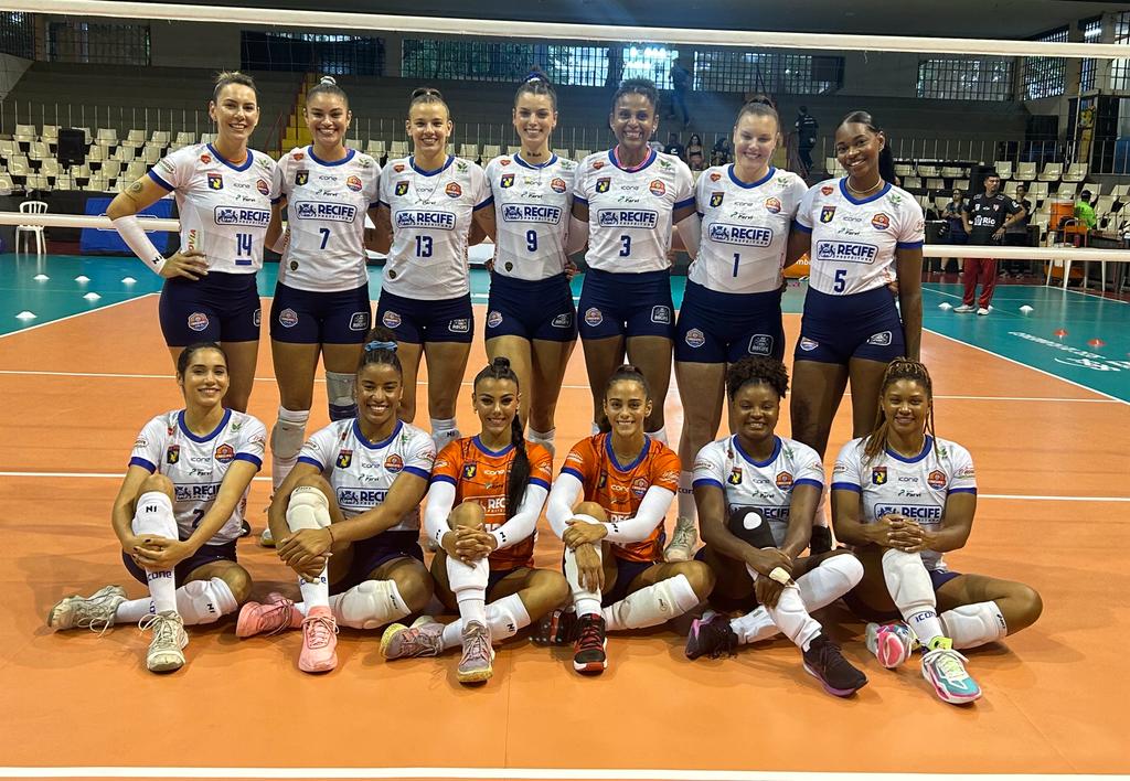 No Rio de Janeiro, o Recife Vôlei foi derrotado por 3 sets a 2 pelo Tijuca 