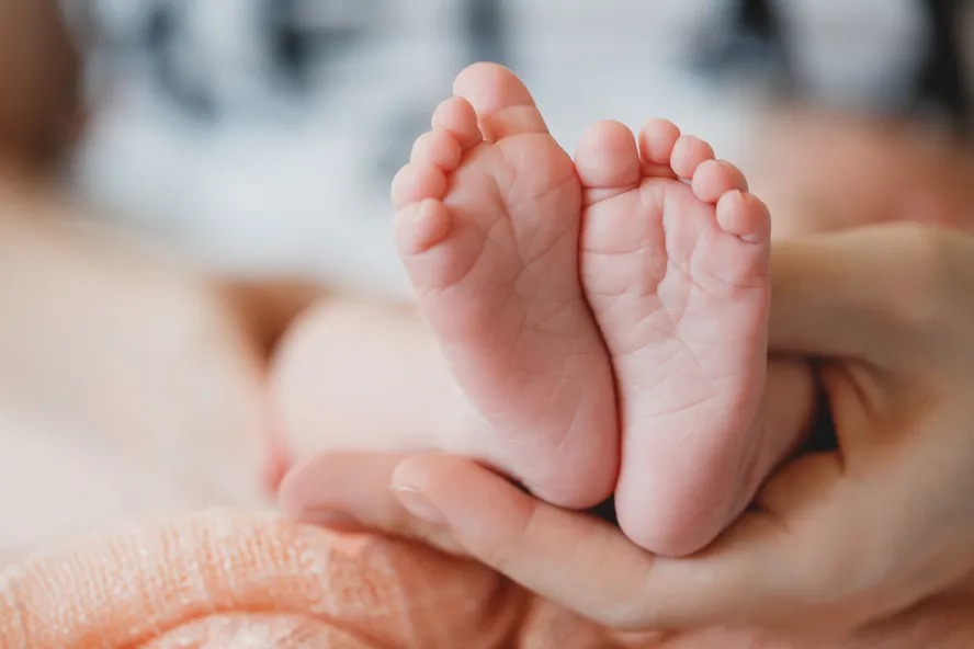 Bebê teria apresentado sinais vitais durante o velório