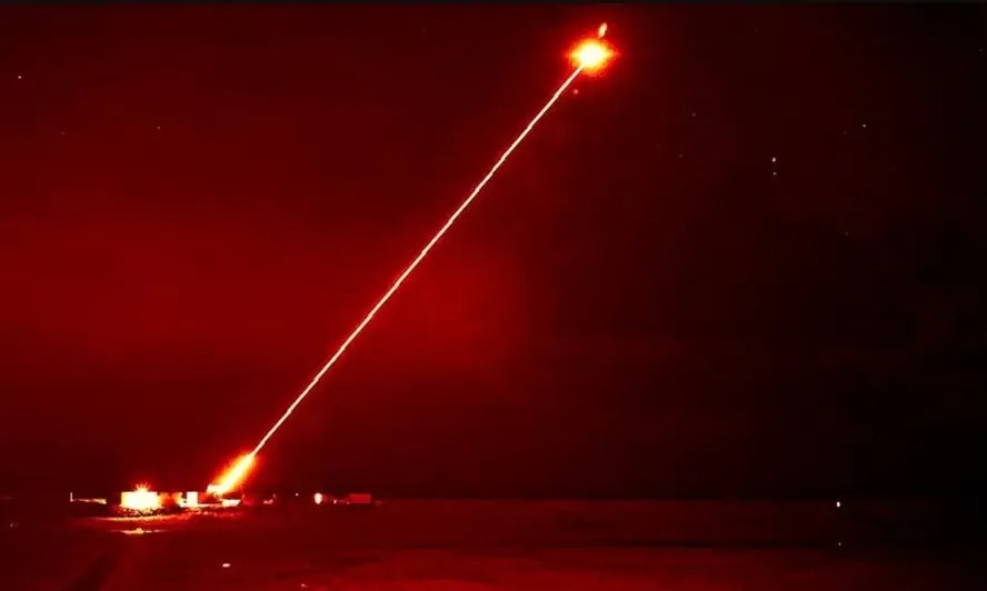 Teste com arma laser