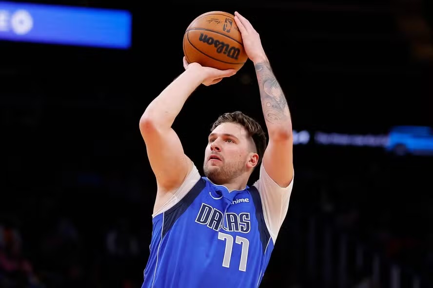 Doncic quebra recorde pessoal, da temporada e da franquia na NBA 