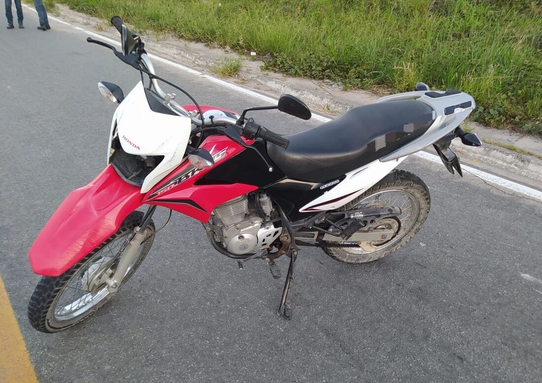 Mulheres foram atingidas por uma motocicleta