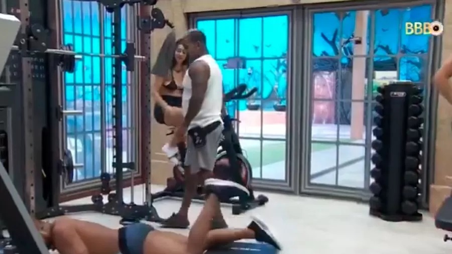 Marcus caiu ao tentar fazer exercício