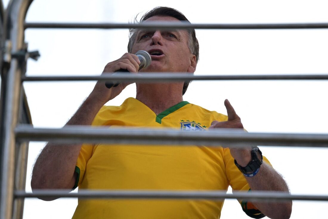 Jair Bolsonaro em discurso para apoiadores em ato realizado na Av. Paulista