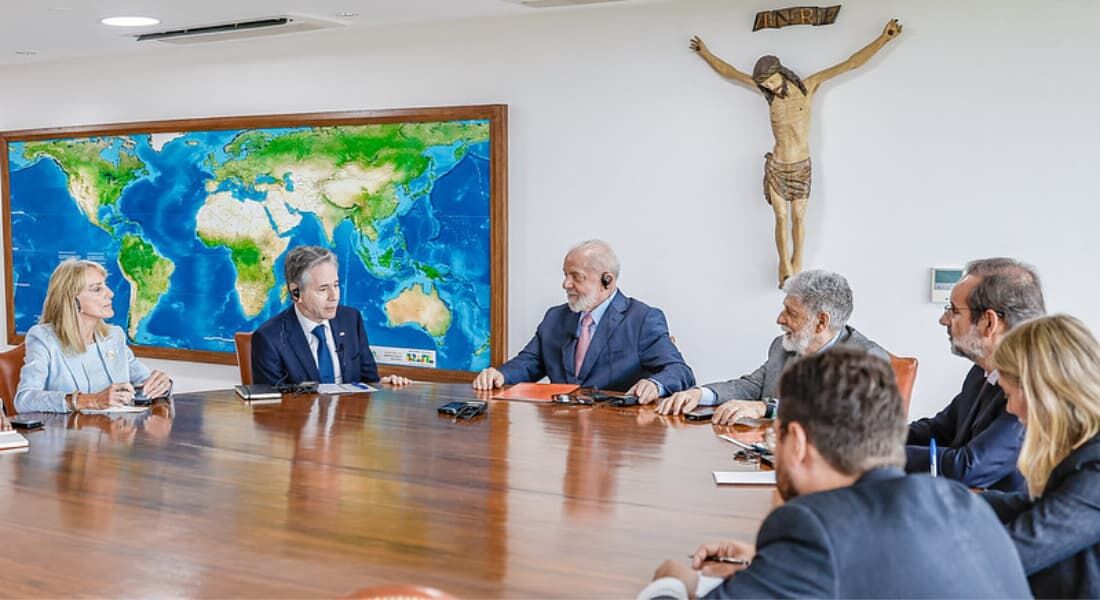 Blinken e Lula em reunião no Palácio do Planalto nesta quarta (21/02/2024)