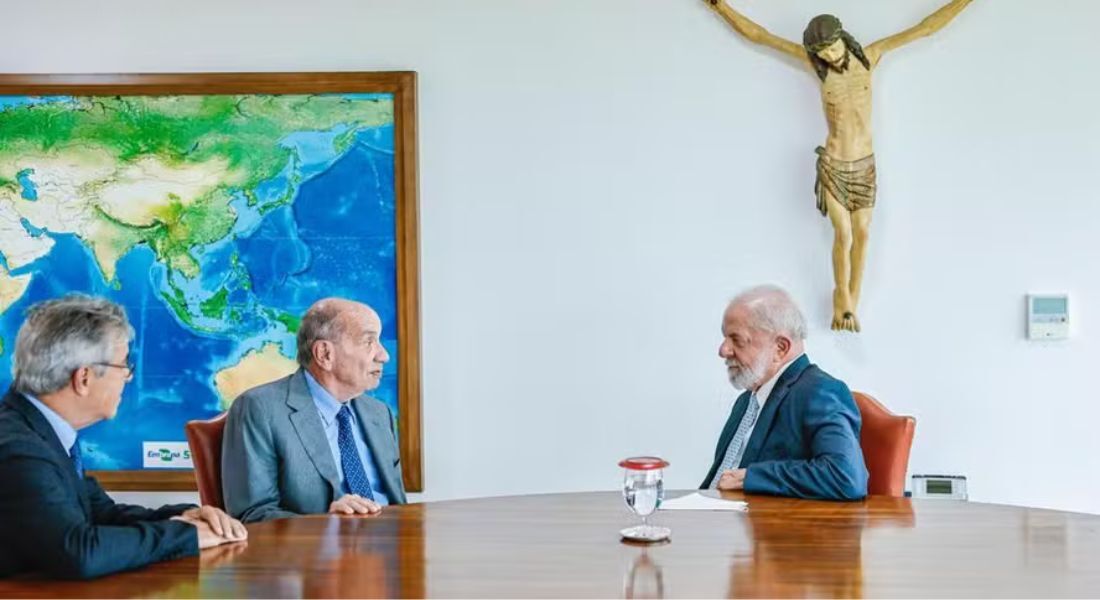 Lula durantereunião com Aloysio Nunes e o presidente da Apex, Jorge Viana