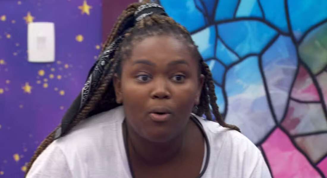 Raquele leva fofoca para o Quarto Magia