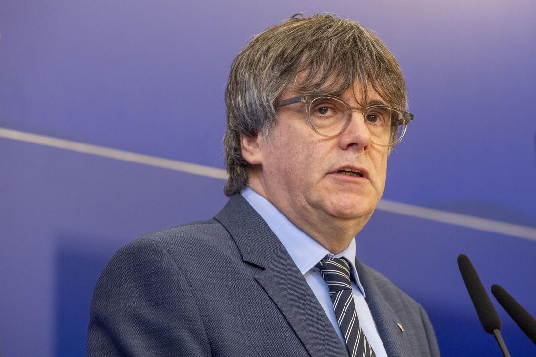 Espanha arquiva caso de Puigdemont