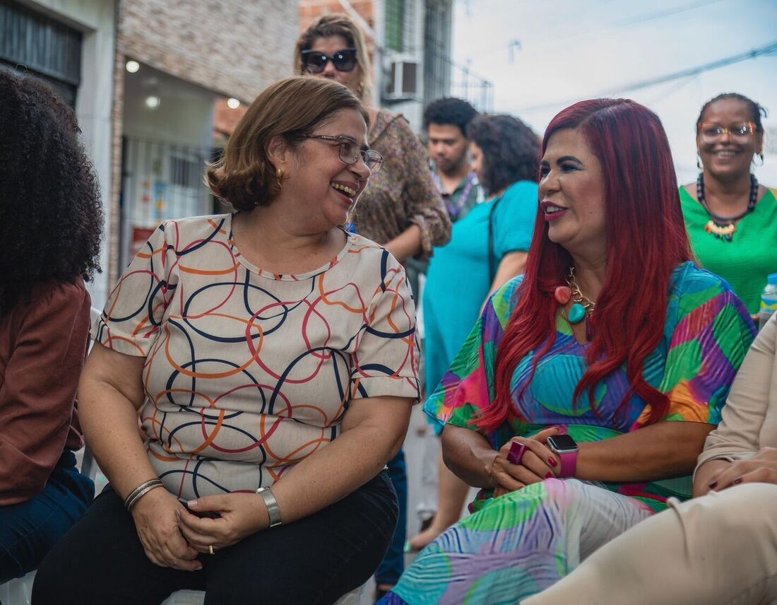Ministra das Mulheres, Cida Magalhães, e a deputada estadual Gleide Ângelo