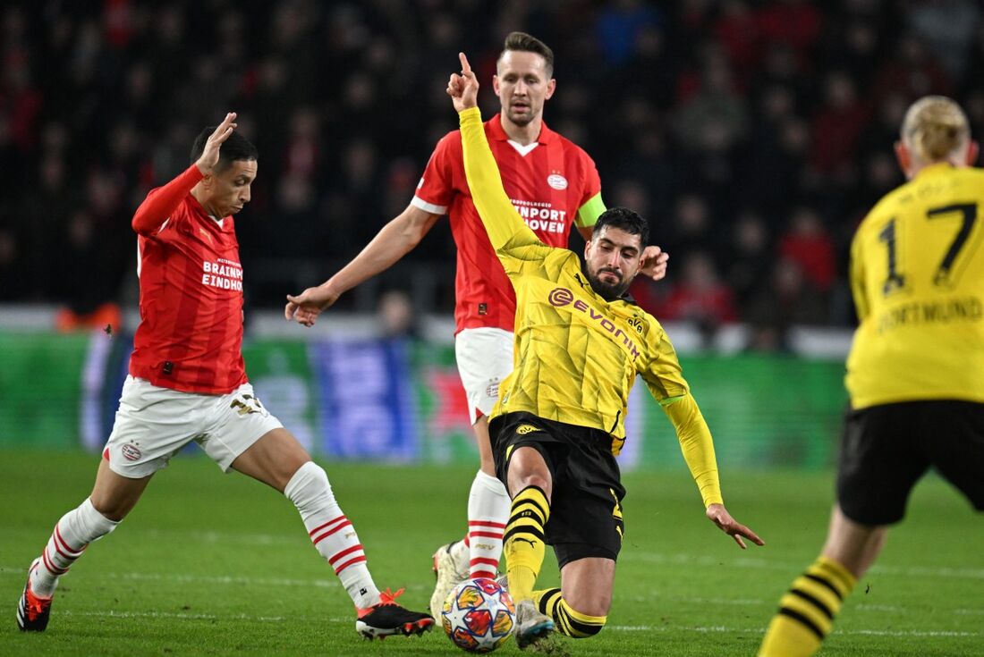 Lance de PSV x Borussia